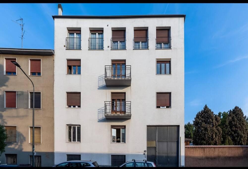 Comfort Suite In Milan Luaran gambar